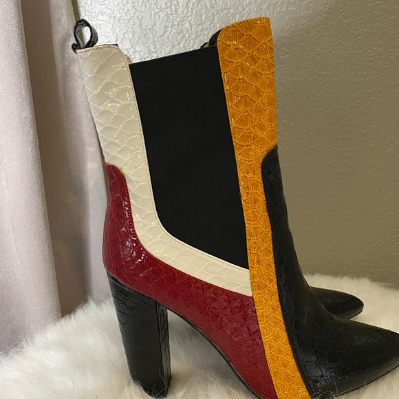 Color block bootie - Picture 2 of 4